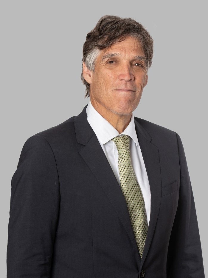 Dr. Alejandro Lareo