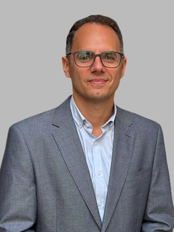 Dr. Santiago Castellán