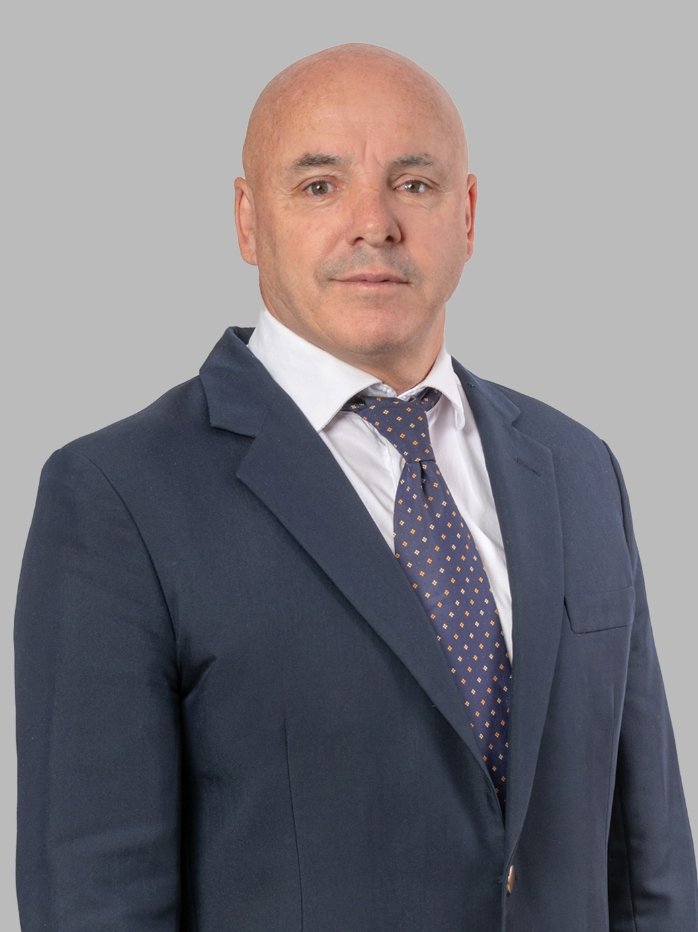 Dr. Sebastián Amoedo